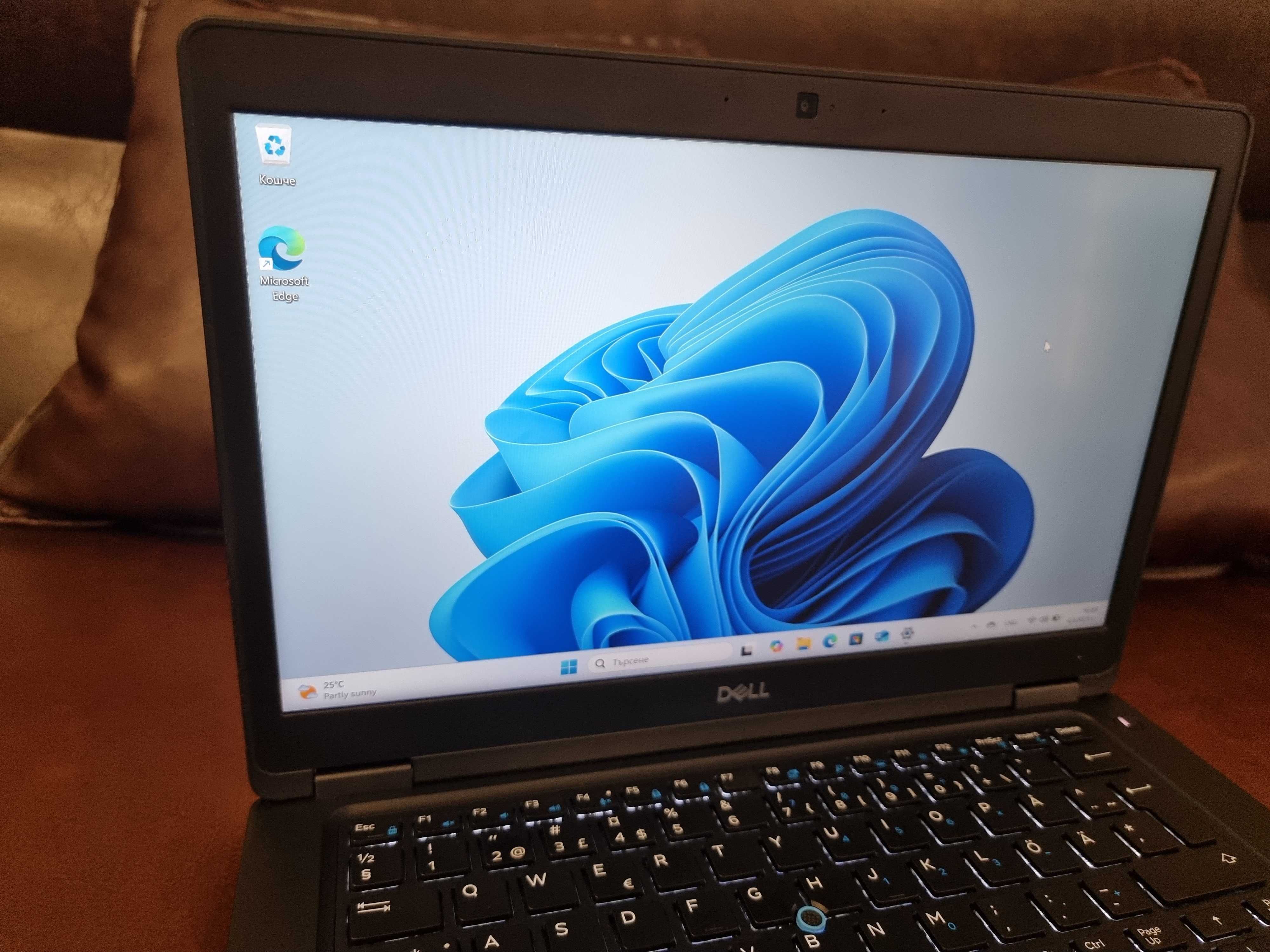 Лаптоп Dell Intel Core i5-8350U