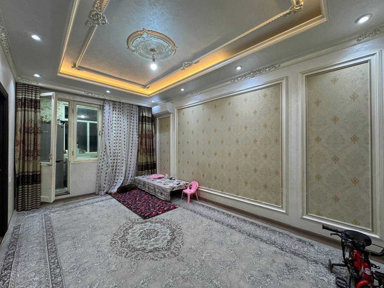 СРОЧНО!!!  Продаётся 2-ком. кв. рядом с м. Тузель, 2-этаж, 45,5 м2