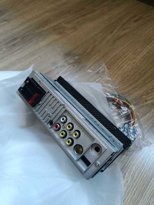 Мултимедия за автомобил 1din с carplay/android auto