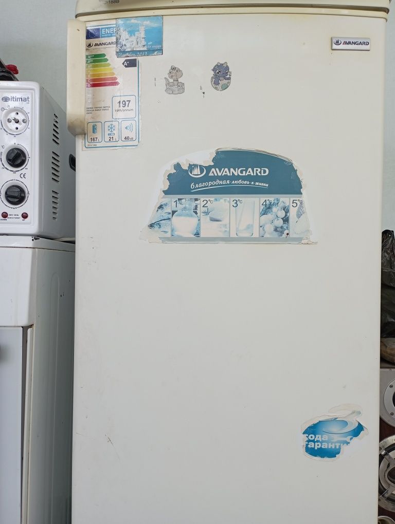 Продается холодильник, газ печ, стиралка