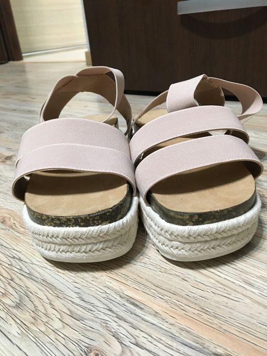 Sandale flatform Qupid