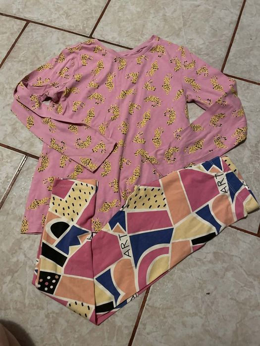 Vând lot de haine de copii