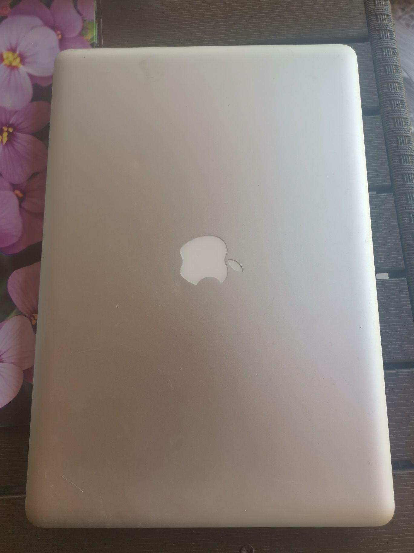 MacBook pro mid2011