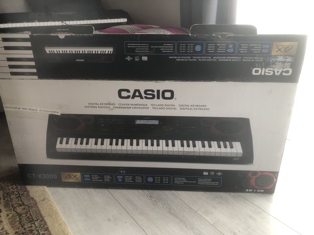 Продается синтезатор Casio