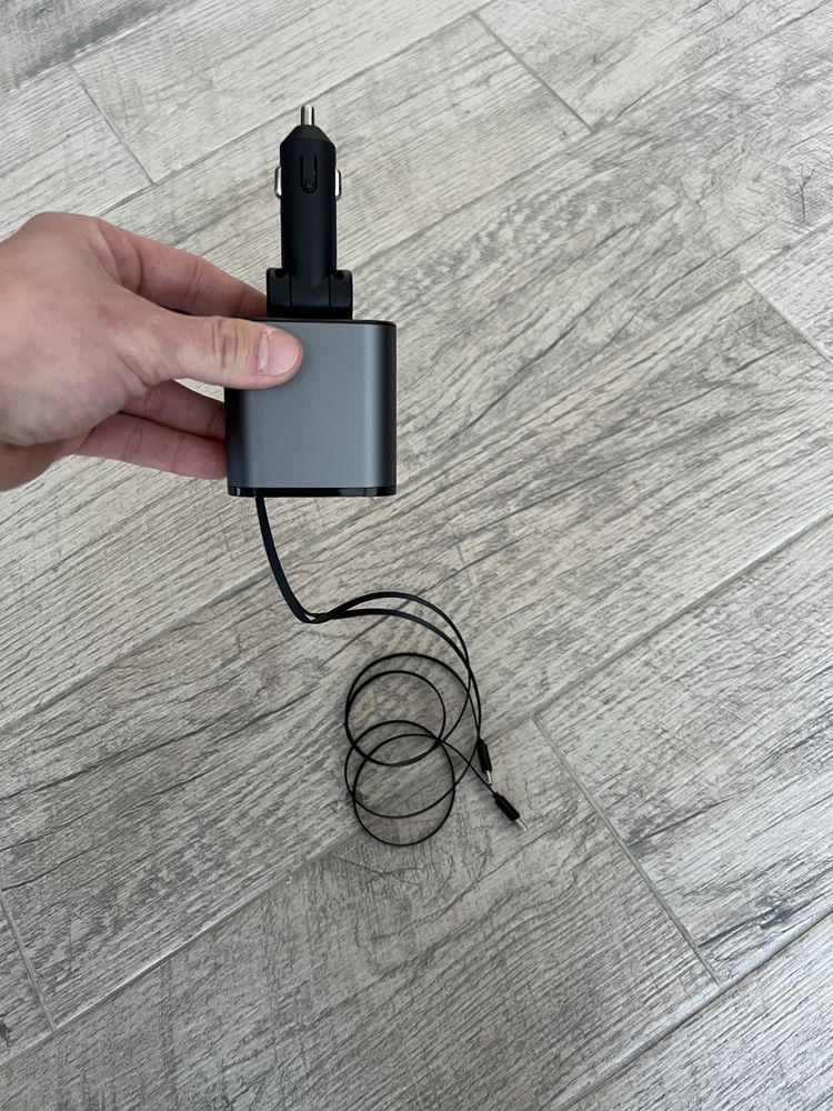 Încărcător Auto Fast Charging cu 2 Cabluri Retractabile iphone USB-C