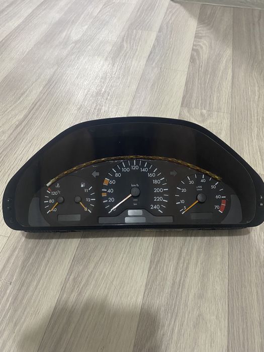 Щиток прибор сатылады