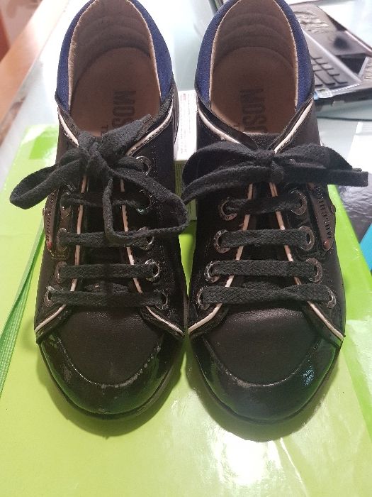 Детски оригинални обувки MOSCHINO ,номер 30