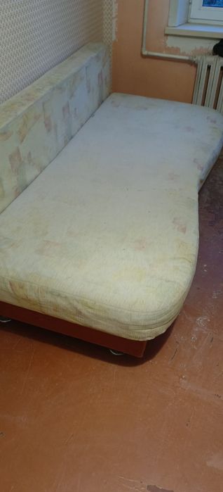 Отдам даром Тахта