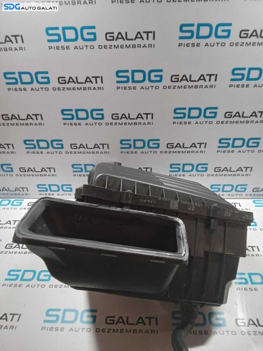 Corp Carcasa Filtru Aer Skoda Octavia 3 1.6 TDI 2013 - 2017 Cod 5Q0129607S 5Q0129601AA [275M1]