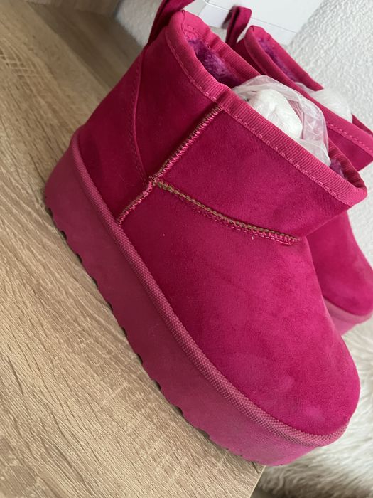 Розови меки ботушки