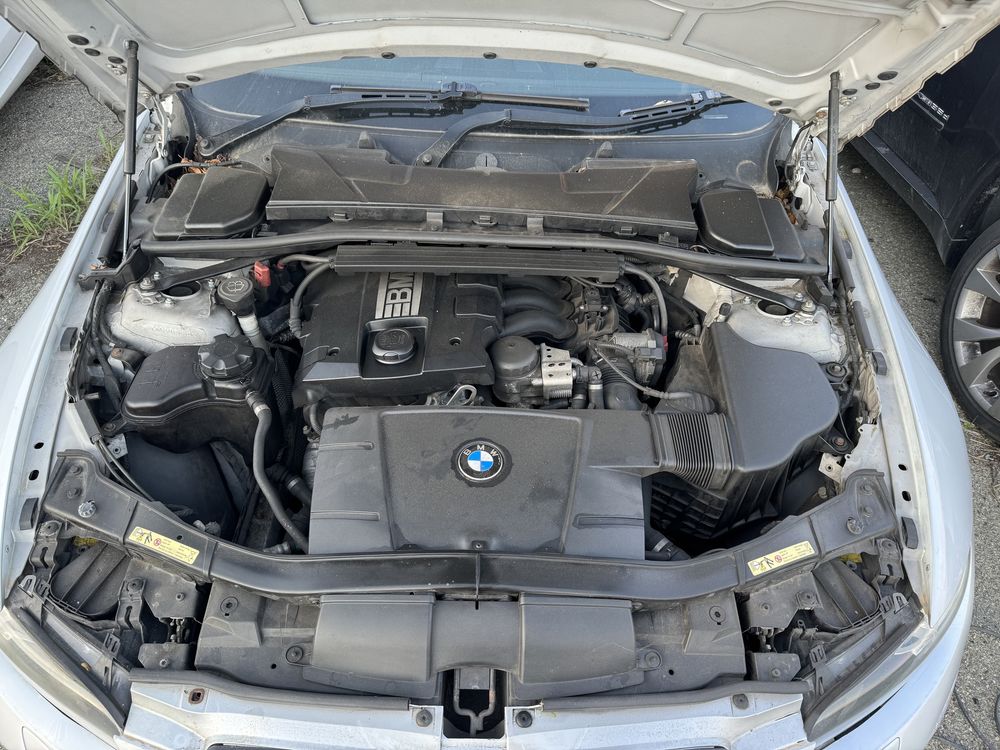 Продаваме на части бмв е 92 320и 170кс bmw e92 320i