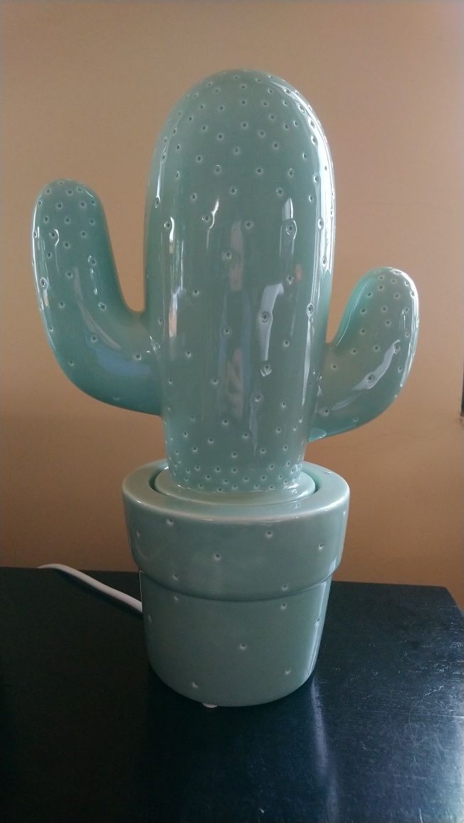 Veioză ceramică cactus - ca nouă