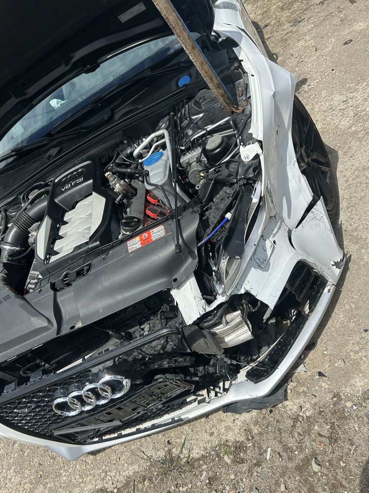 Audi S5 4.2 Бракувана