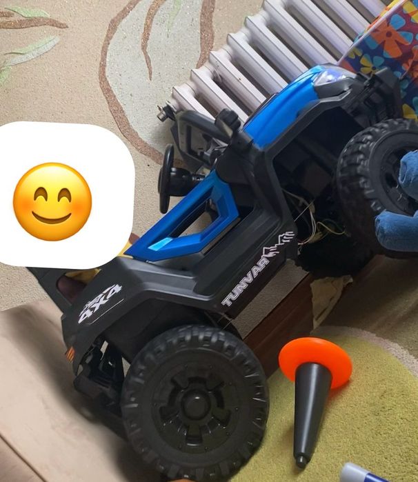 Машина детская новая