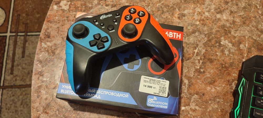 Продам джойстик для игр