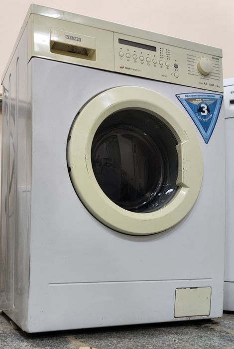 Стиральная машина. Kir yuvish mashinasi.