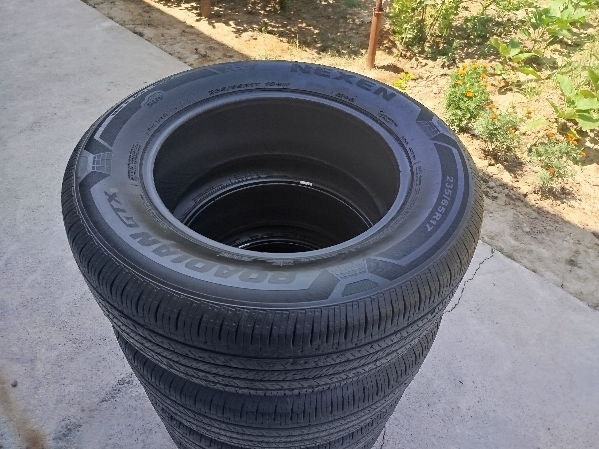 235 65 R17 Shina Nexen