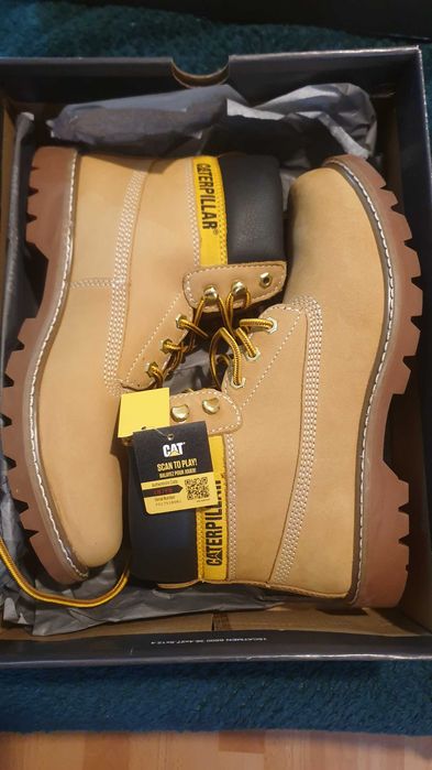 Vând  Bocanci Caterpillar 43 ( honey reset) piele