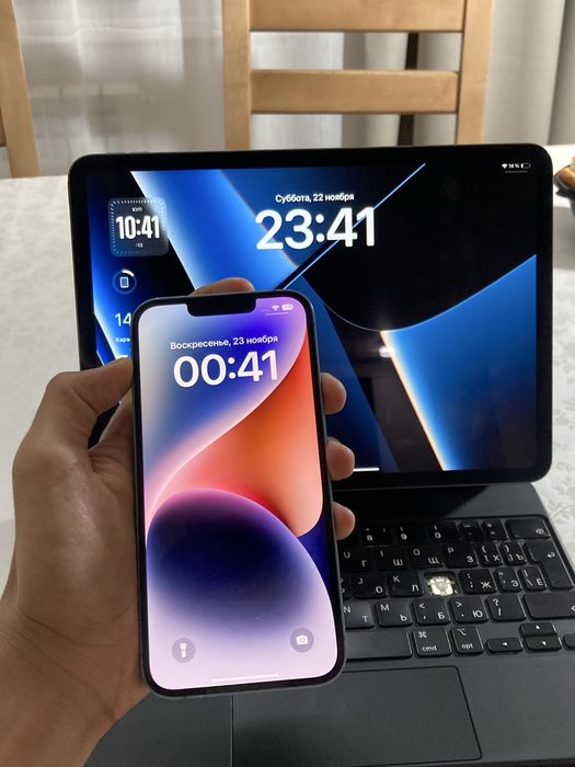 Телефон iPhone 14 128gb
