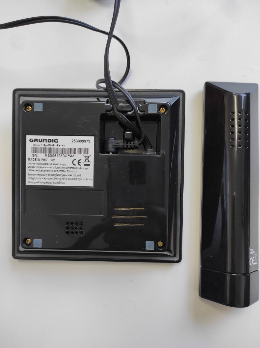 Стационарен телефон Grundig