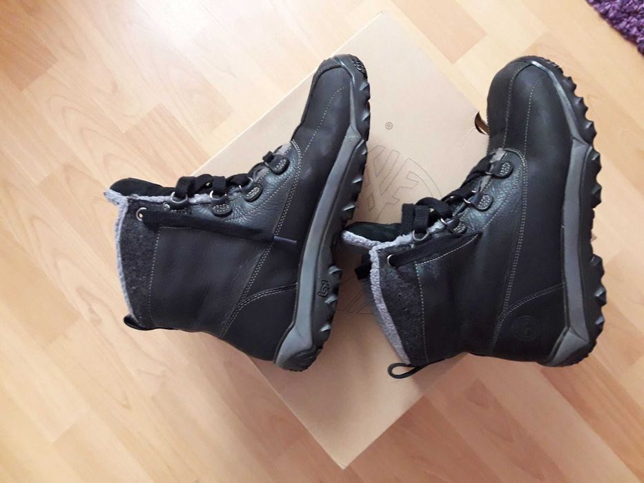 Ghete barbati  Timberland de iarna imblanite marimea  43