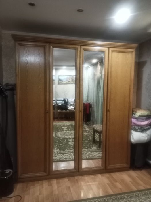 Продам спальный гарнитур белорусский