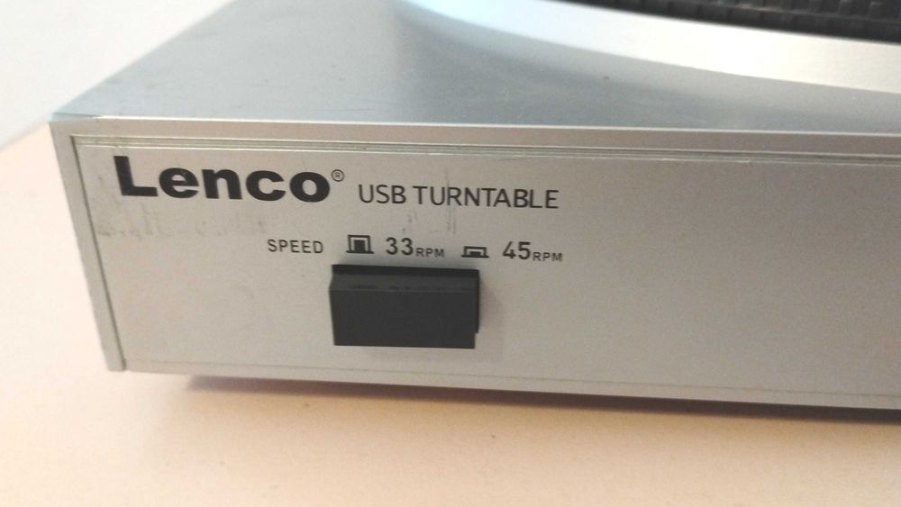 muzica pickup Lenco 3866   cu preamplif incorporat