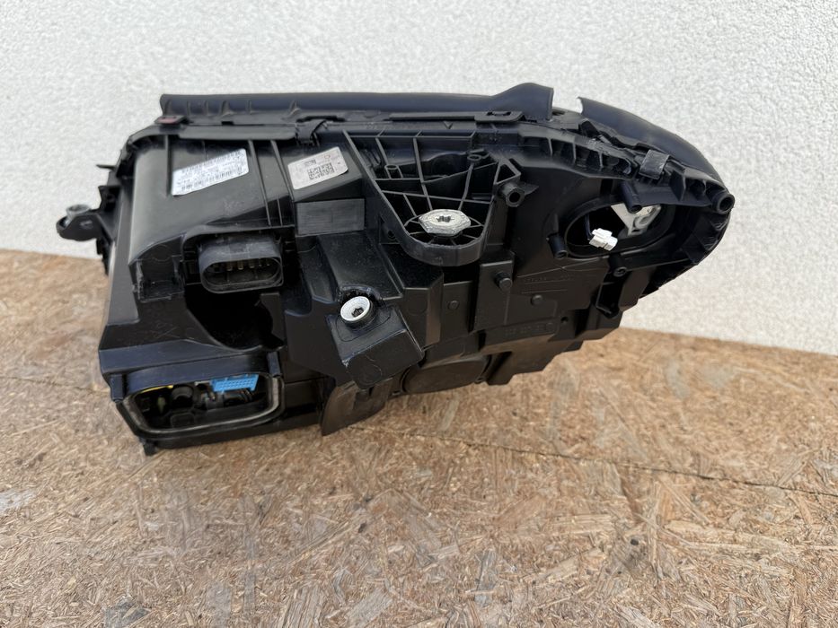Far dreapta Mercedes C Class W205 Full LED ILS Original Europa
