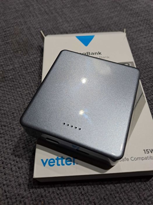 Incarcator wireless MagSafe pt Iphone