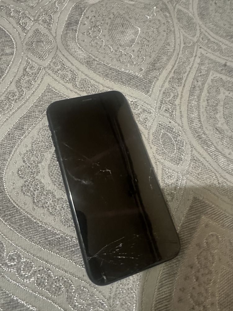 Iphone XR Red edition