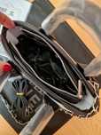 Geanta mini,material textil,accesorii metalice argintii, saculet, etic