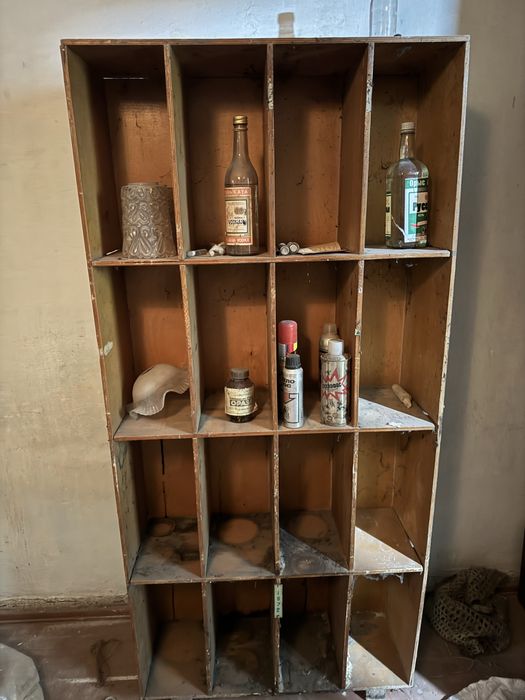 Диван мебель СССР шкафчик, стуля,полка , вешалки СССР