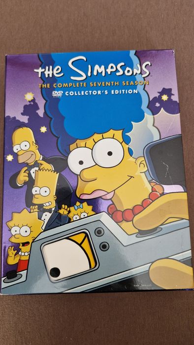 Set 4 dvd-uri sezonul 7 "Familia Simpson"