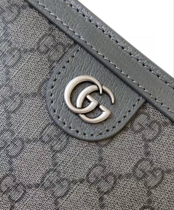 Чанта Gucci.
