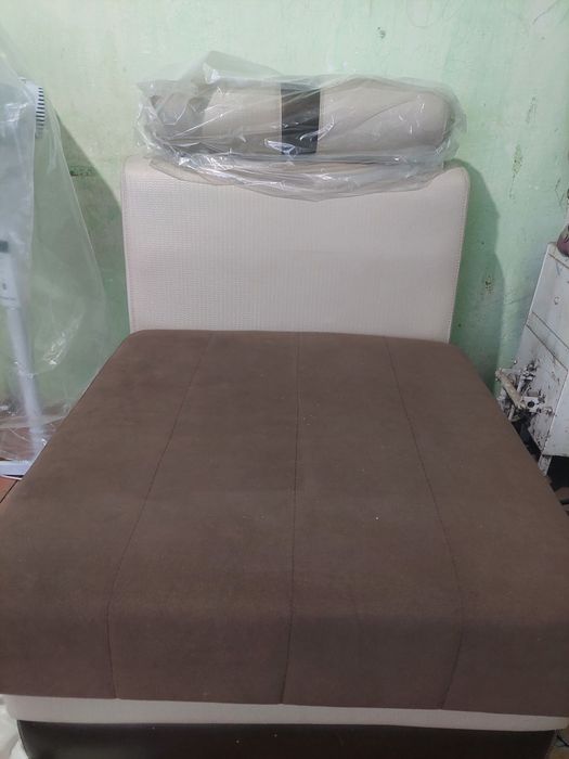 Продам красивое кресло