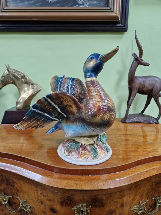 Уникална голяма антикварна италианска порцеланова фигура статуетка