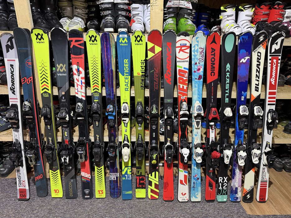 Schiuri / skiuri pentru Copii 140 cm