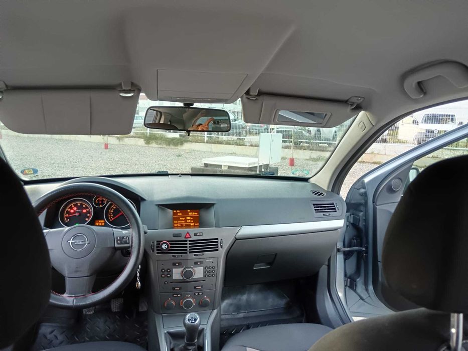 Vând Opel Astra H, 2006, benzină 1.6 Twinport, 105 CP, Z16XEP