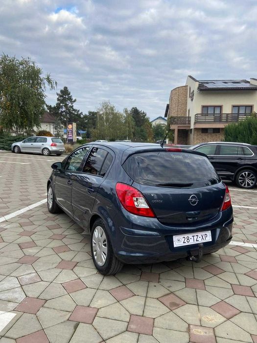 Opel Corsa 2009-AUTOMATA-Benzina 1.2