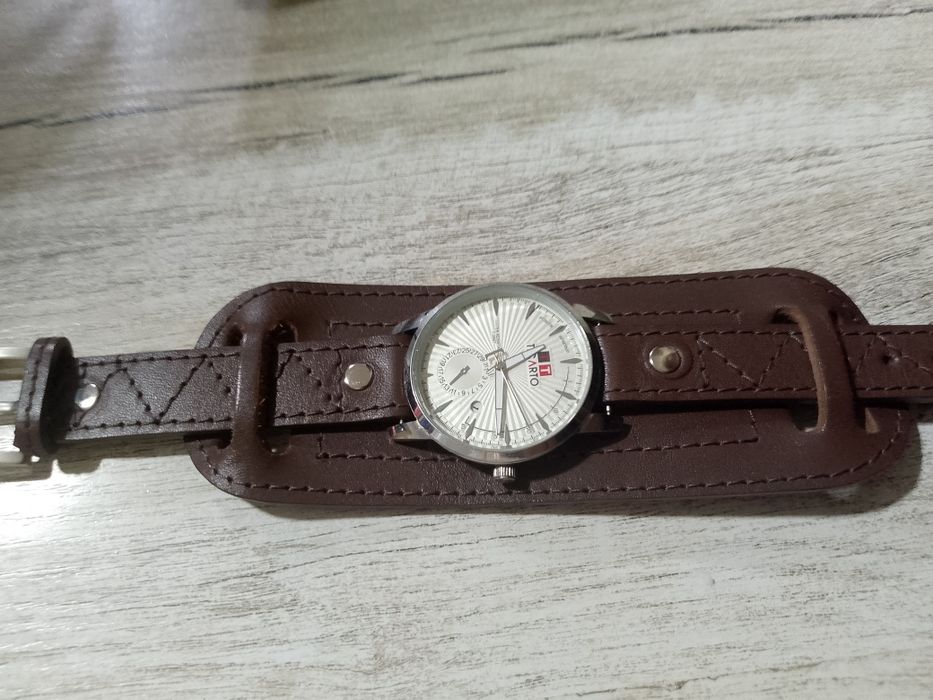 Соат сотилади коллекции бу