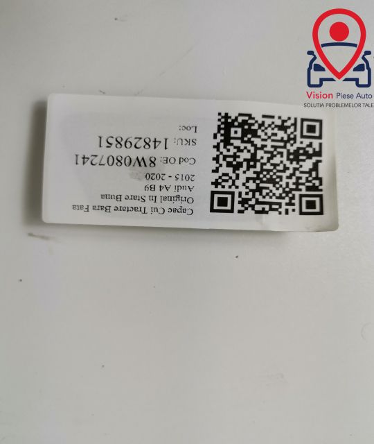 Ауди А4 / Audi A4 B9 Капак за теглич предна броня, оригинален, в добро