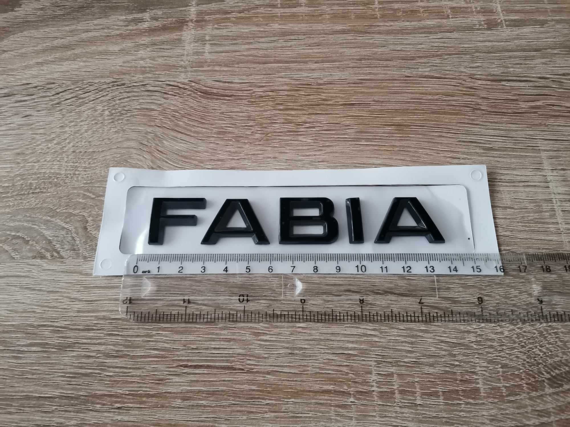 черен надпис Skoda Fabia емблеми лого нов стил
