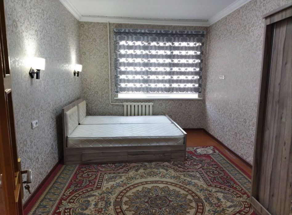 Сдается 3 ком Юнусабад 8 квартал. Биллур Ресторан