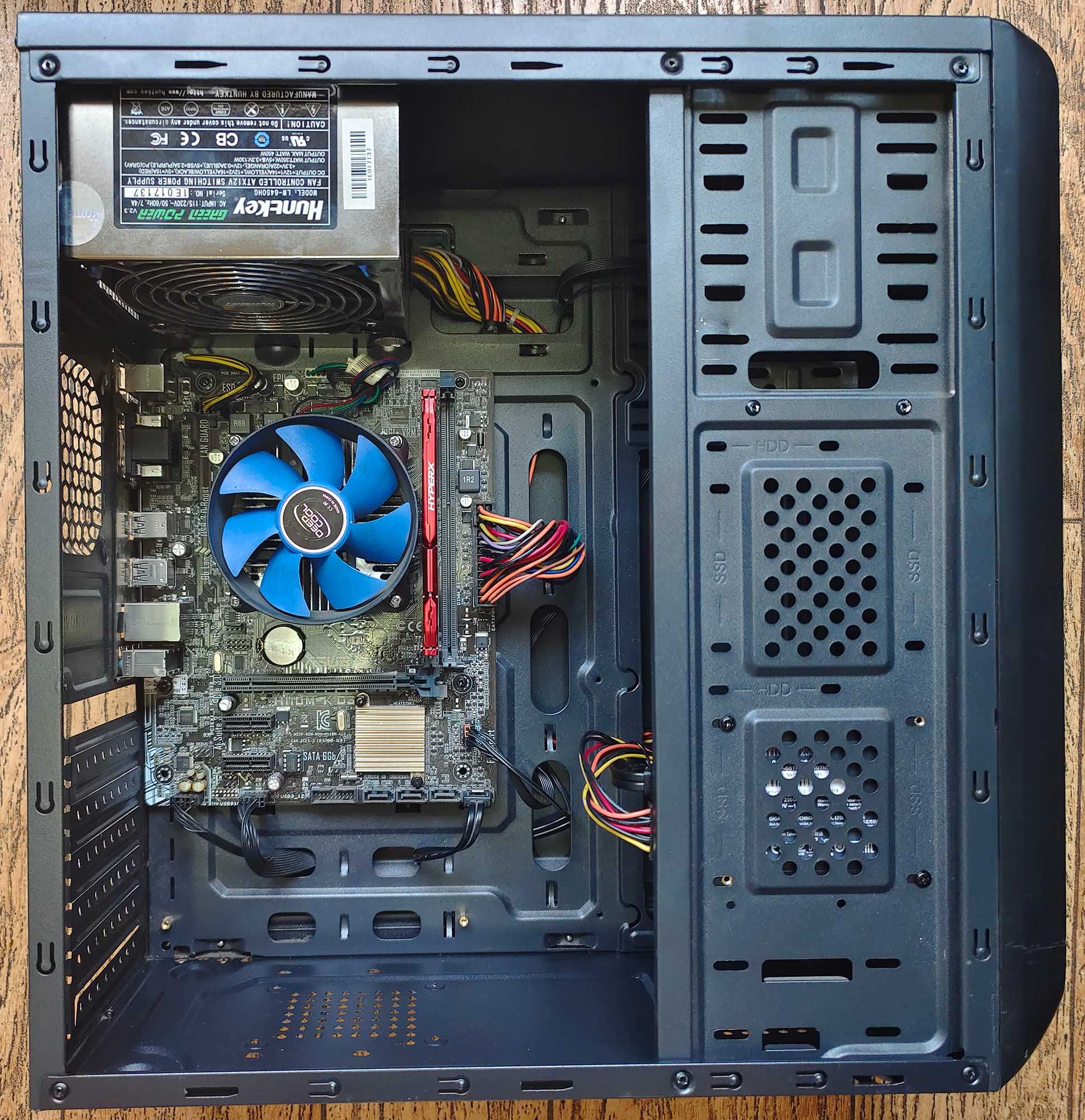 Компьютер с монитором 22 дюйма, Core i3 6100, 8 Гб ОЗУ, 256 SSD