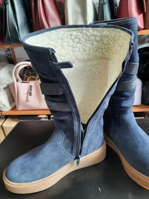 Дамски ботуши велур и вълна