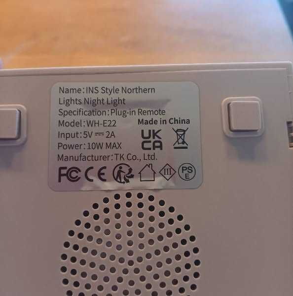 НОВ! LED проектор, 18 режима на осветление, 15 звукови ефекта