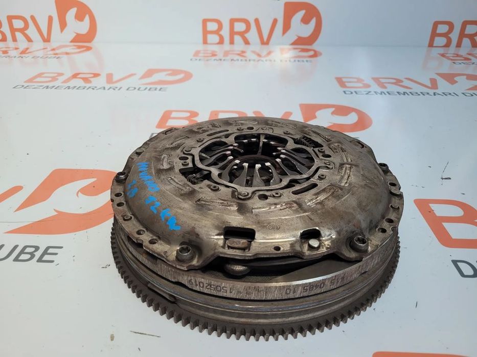 Kit ambreiaj ( plac+ disc + volanta ) 2,3 motorizare pentru Renault Ma