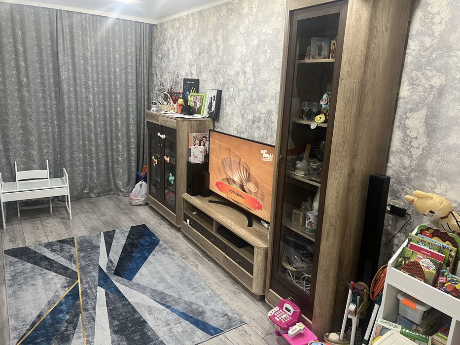 Продам двухкомнатную квартиру в районе Саяхат