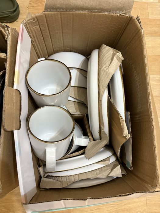 Посуда, приборы, тарелки