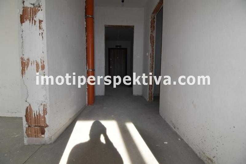 Продава се Многостаен апартамент в Пловдив, Остромила - 182 кв.м за 1300 €/кв.м - Снимка #10